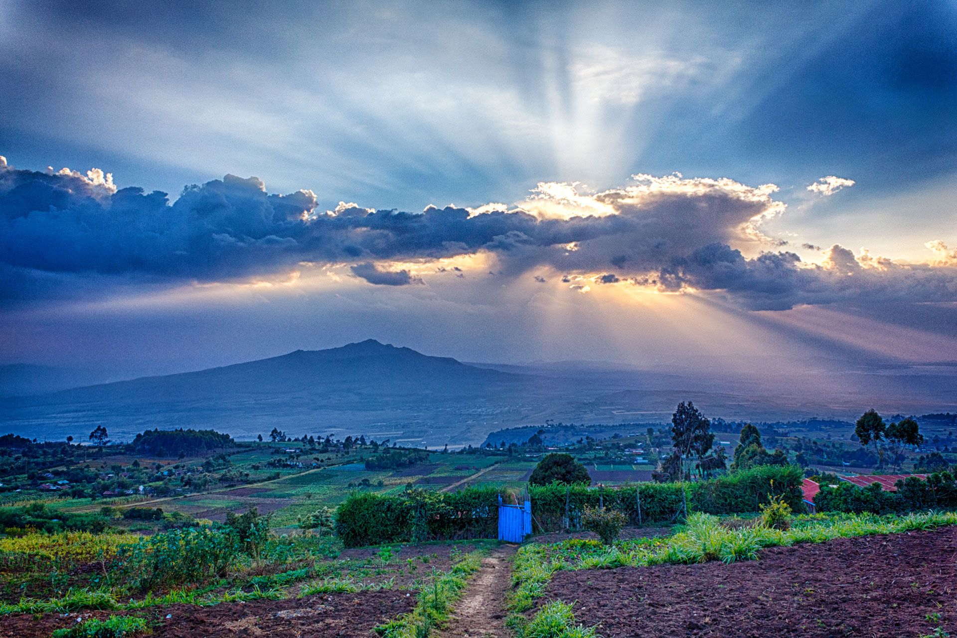 longonot.jpg